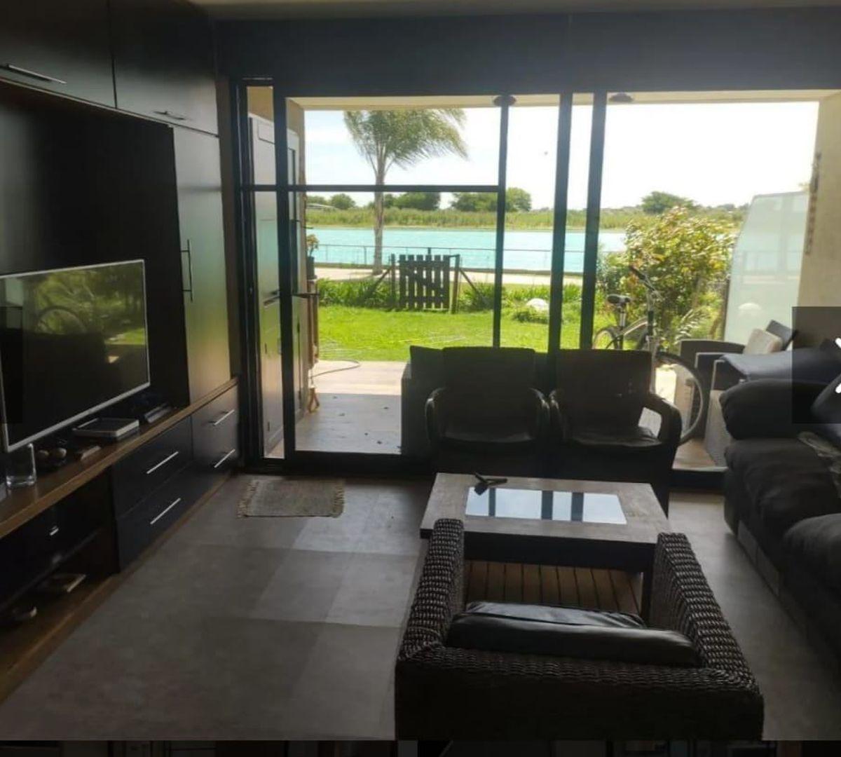 Foto de Departamento en venta c/ cochera en Terralagos - Canning, imagen 3