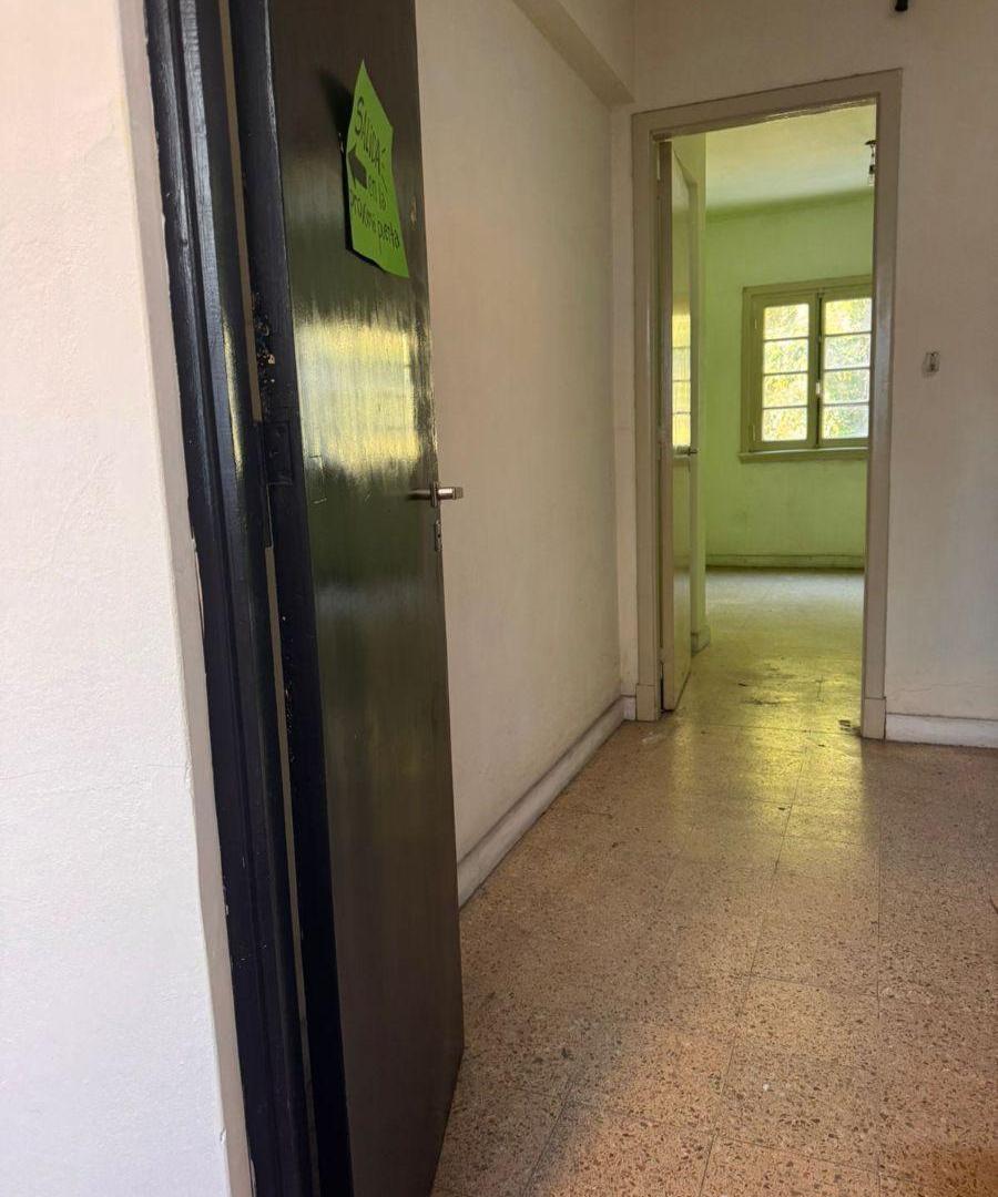 Foto de Oficina en alquiler ubicado en Adrogué, imagen 2