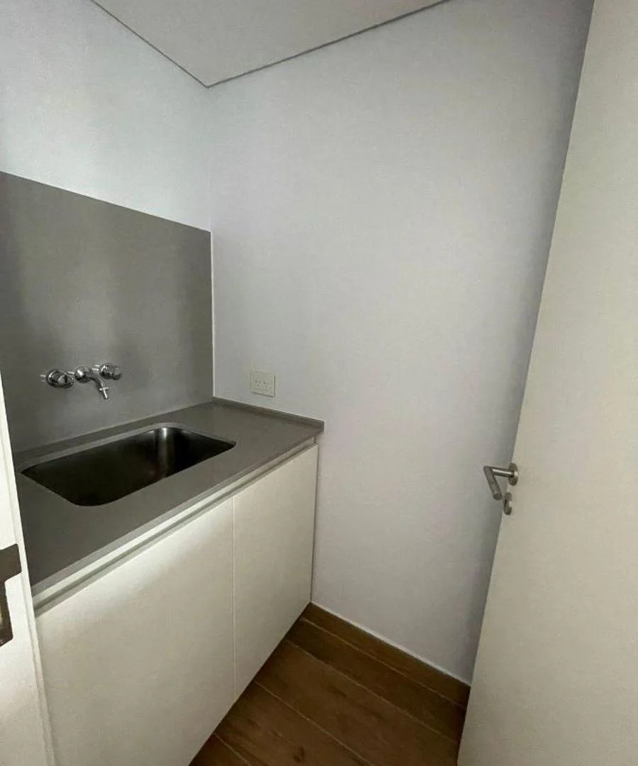 Foto de Departamento en venta de 3 ambientes en Las Lomitas Street - Lomas de, imagen 4