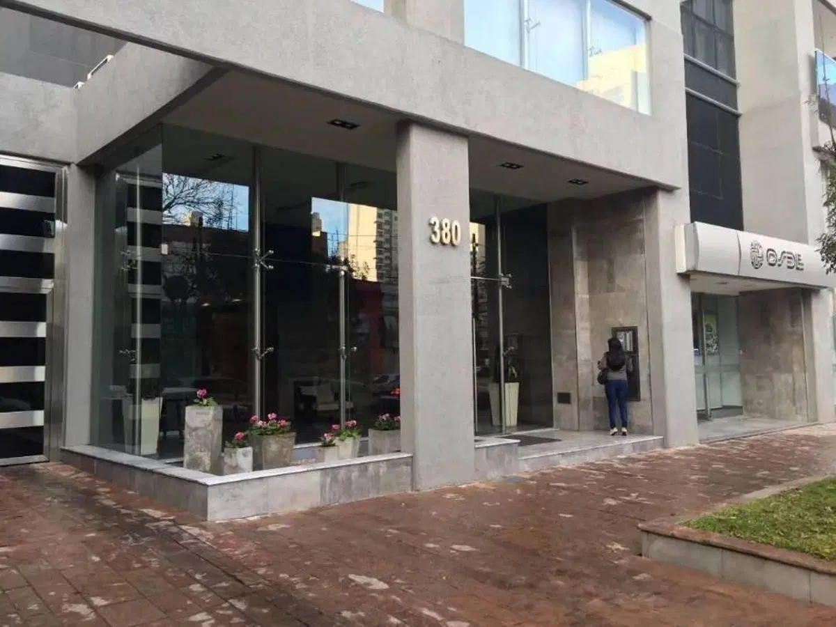 Venta Departamento 3 Amb. c/ cochera - Lomas de Zamora 3