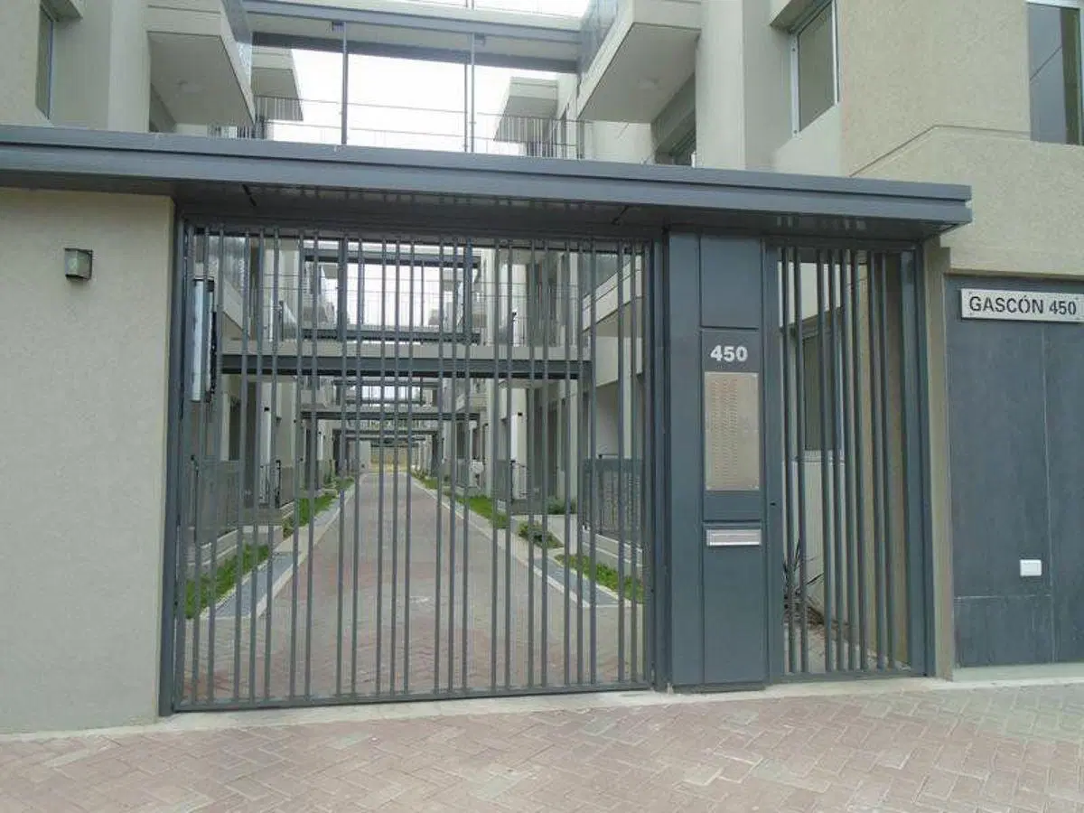 Alquiler Departamento 2 ambientes dentro de complejo en Banfield Este 3