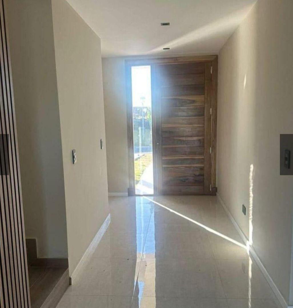 Foto de Casa en venta c/ cochera en Canning, imagen 2