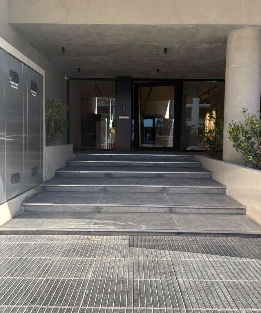 Foto de Departamento en alquiler en Lomas de Zamora, imagen 2
