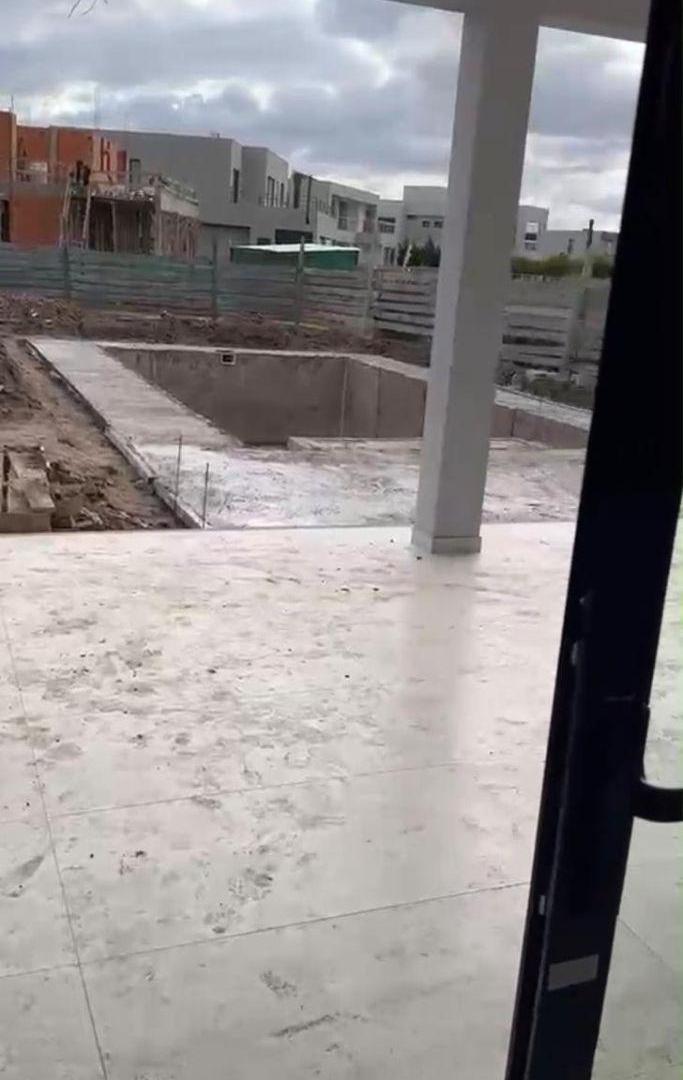 Foto de Casa en venta Terralagos - Canning, imagen 2