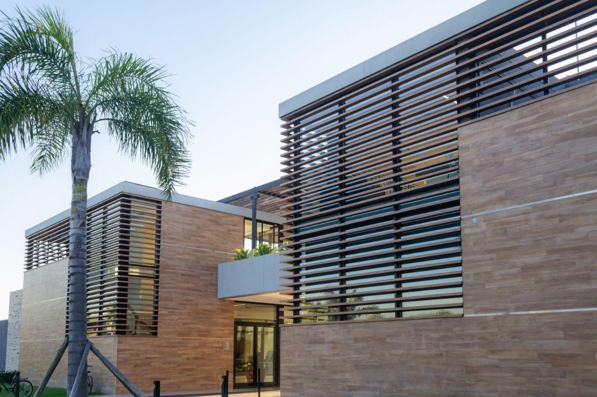 Foto de Casa Moderna 5 Amb con Quincho y Piscina - Terralagos, Canning, imagen 3