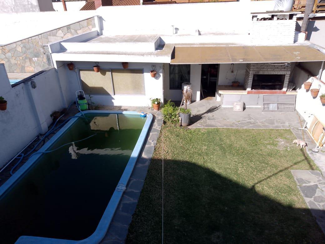 Dos casas en Block en ubicacion Premium dentro de Ramos