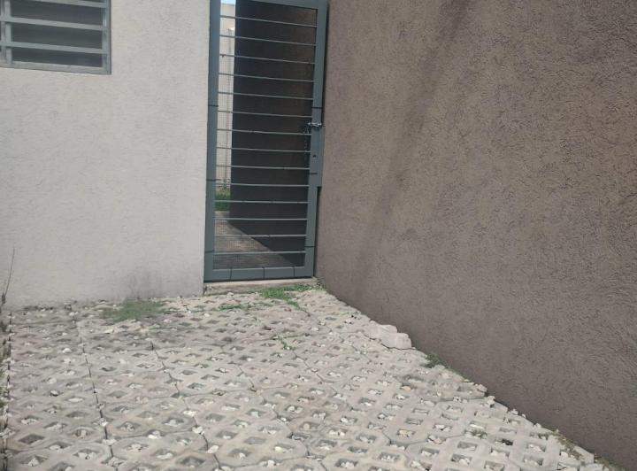 Hermoso Duplex con parque y cochera!!. 1