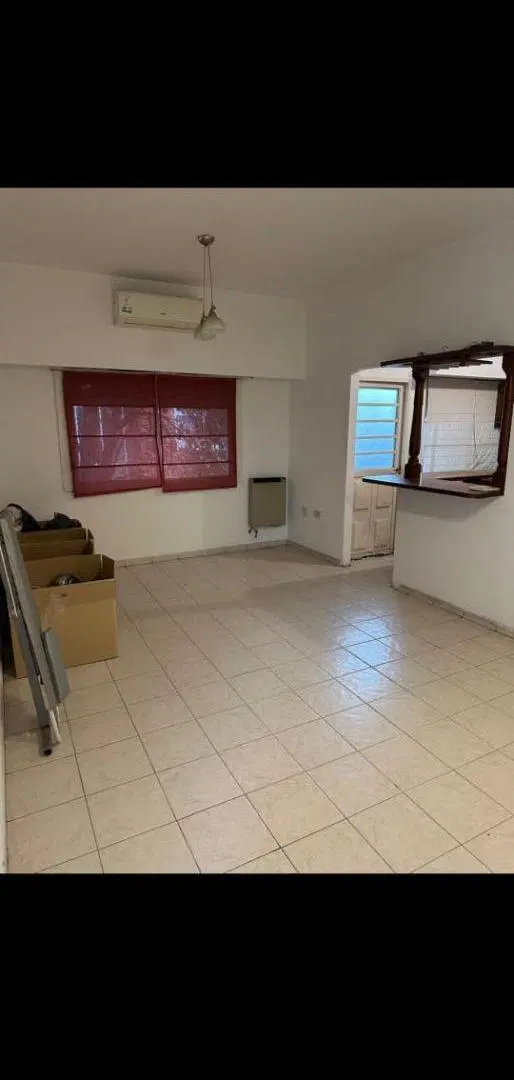 Departamento de 53 m² con 2 dormitorios en venta en Banfield 5