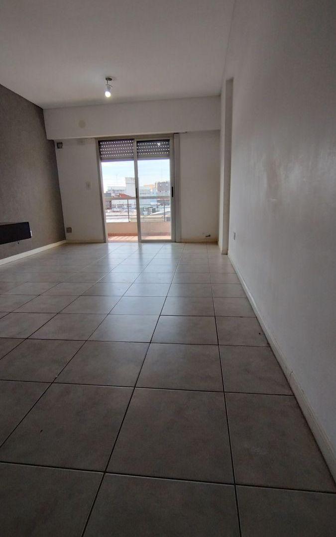 Foto de Departamento de 42 m² con 1 dormitorio en venta en Morón, imagen 5