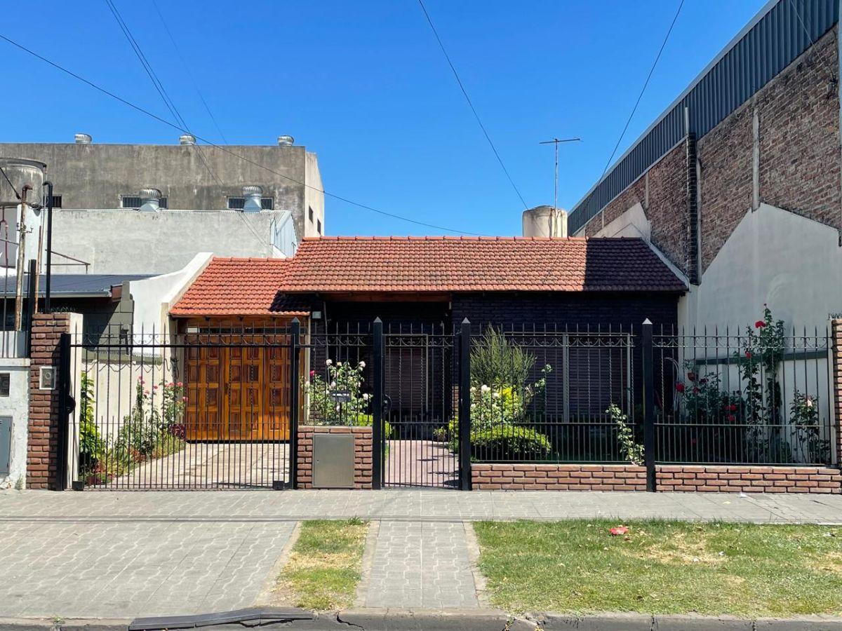 Foto de Casa de 225 m² con 3 dormitorios en venta en San Justo, imagen 1