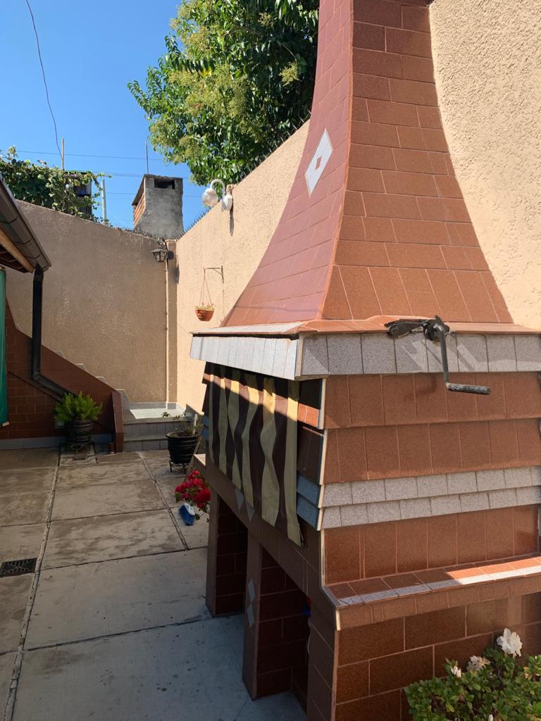 BAJAMOS EL VALOR - CASA EN MUY BUEN ESTADO - ZONA SITAS