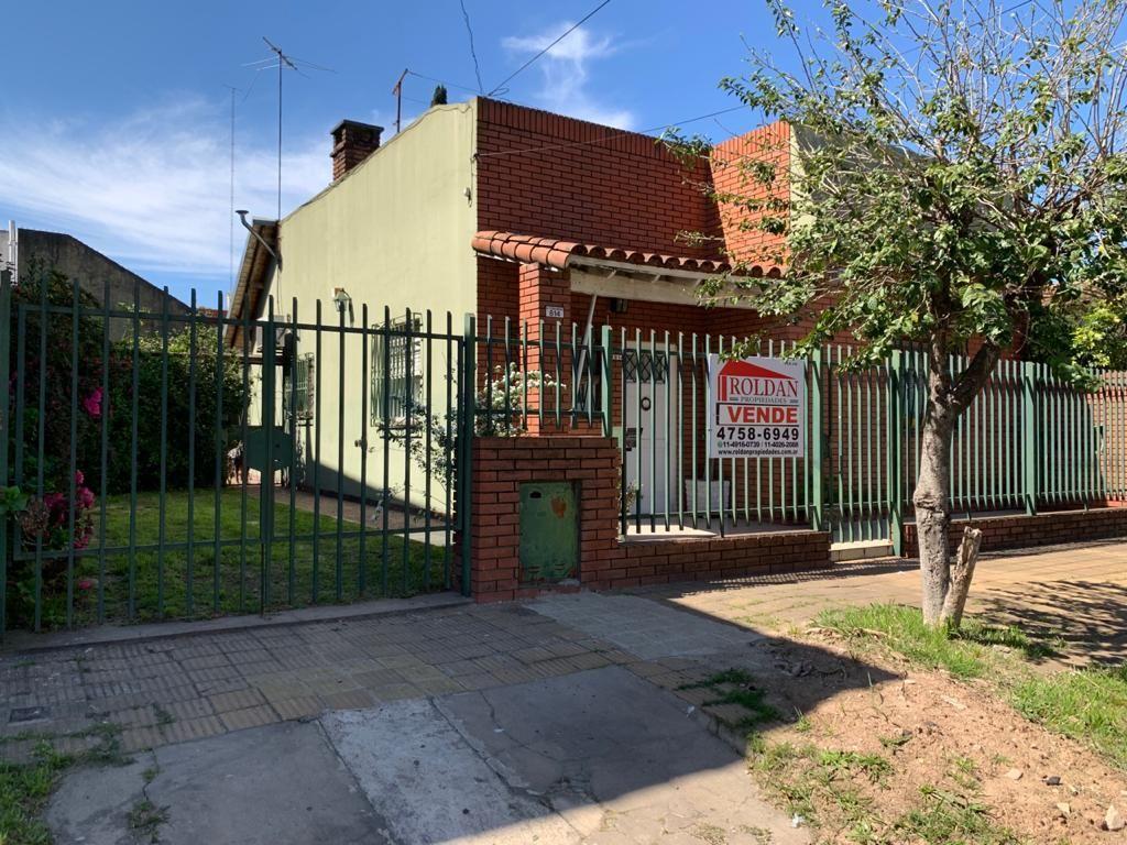 CASA TRADICIONAL EN PALOMAR - VENTA INMEDIATA