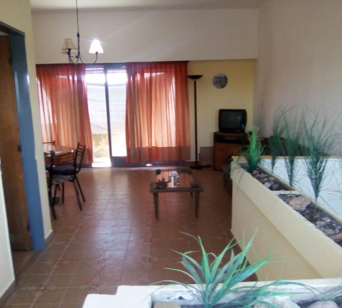 Galpon con Vivienda - Fte a La Peugeot - Venta Inmediata 5