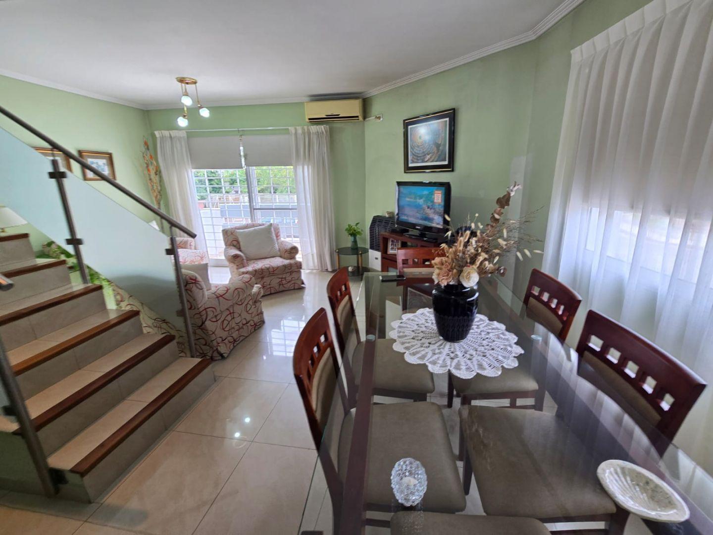 VENTA CIUDAD JARDIN TRIPLEX MUY BUEN ESTADO Y UBICACION - APTO CREDITO