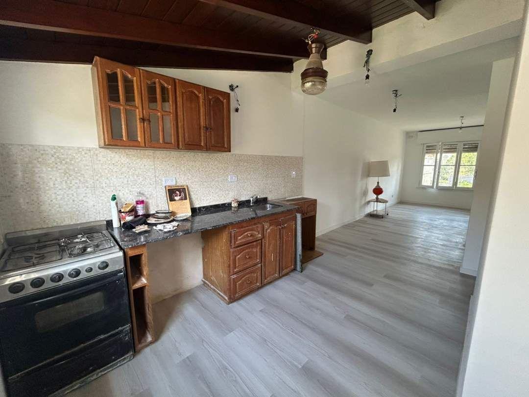 VENTA CIUDAD JARDIN CHALET 7 X 20 MUY BUEN ESTADO Y UBICACION