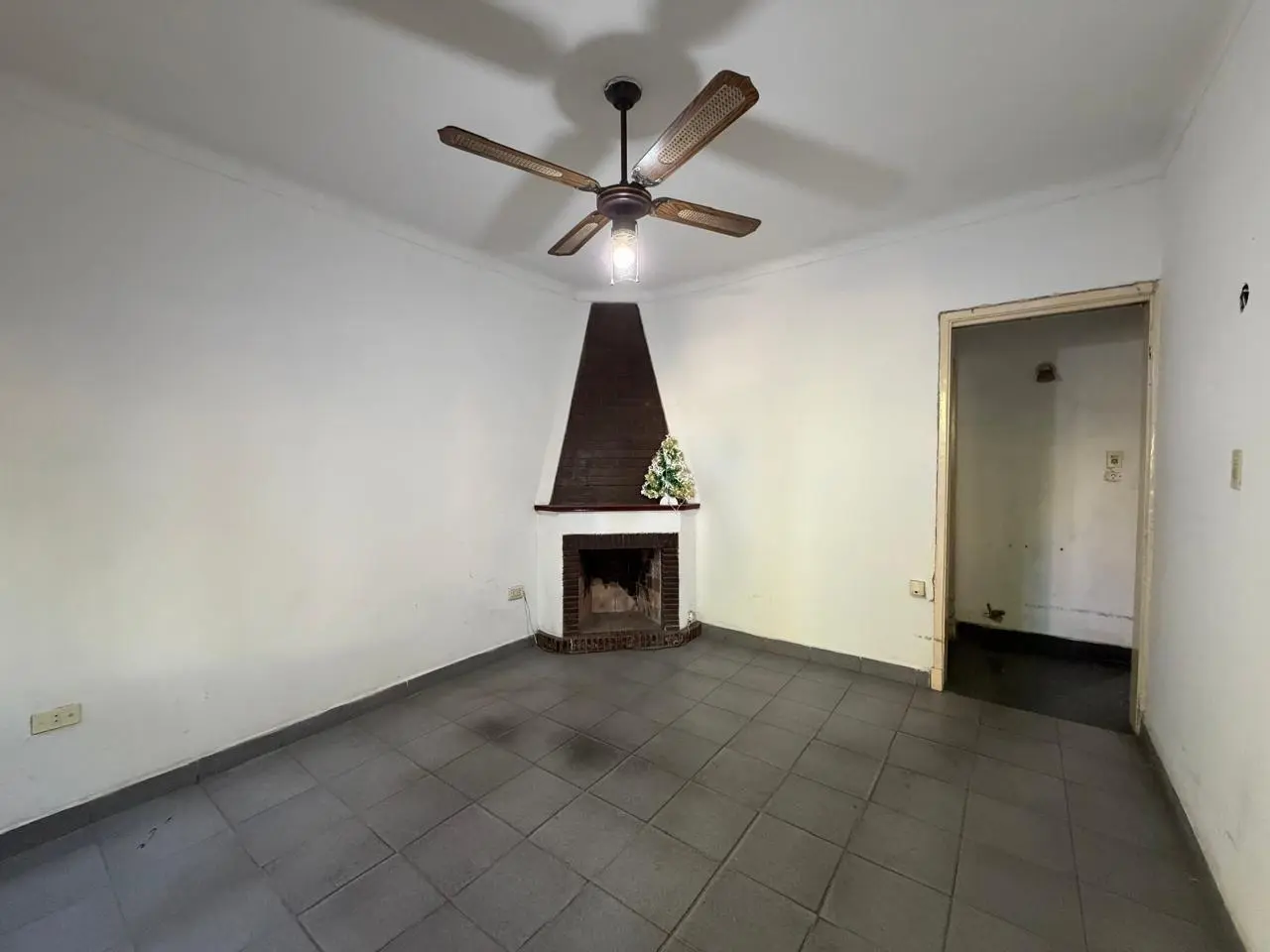 CHALET TRADICIONAL ORIGINAL - 7 X 15 - VENTA INMEDIATA - PRECIO NEGOCIABLE 5