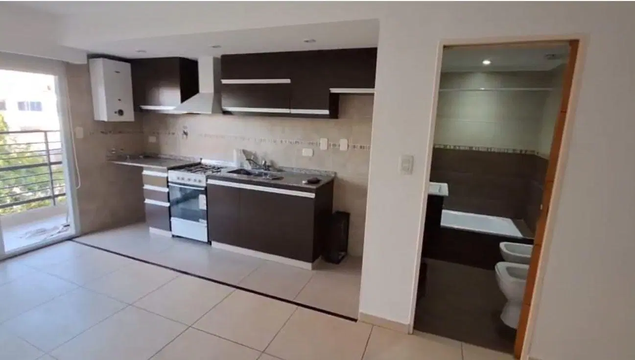 Departamento monoambiente. | MARIANO MORENO al 4700 1