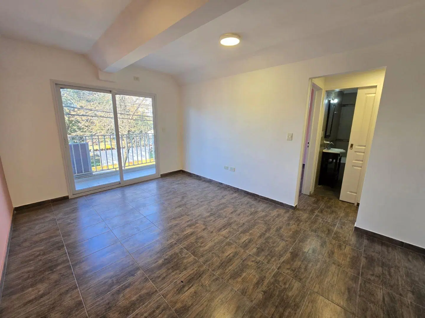 ALQUILER PALOMAR DTO 2 AMBIENTES CON BALCON 3