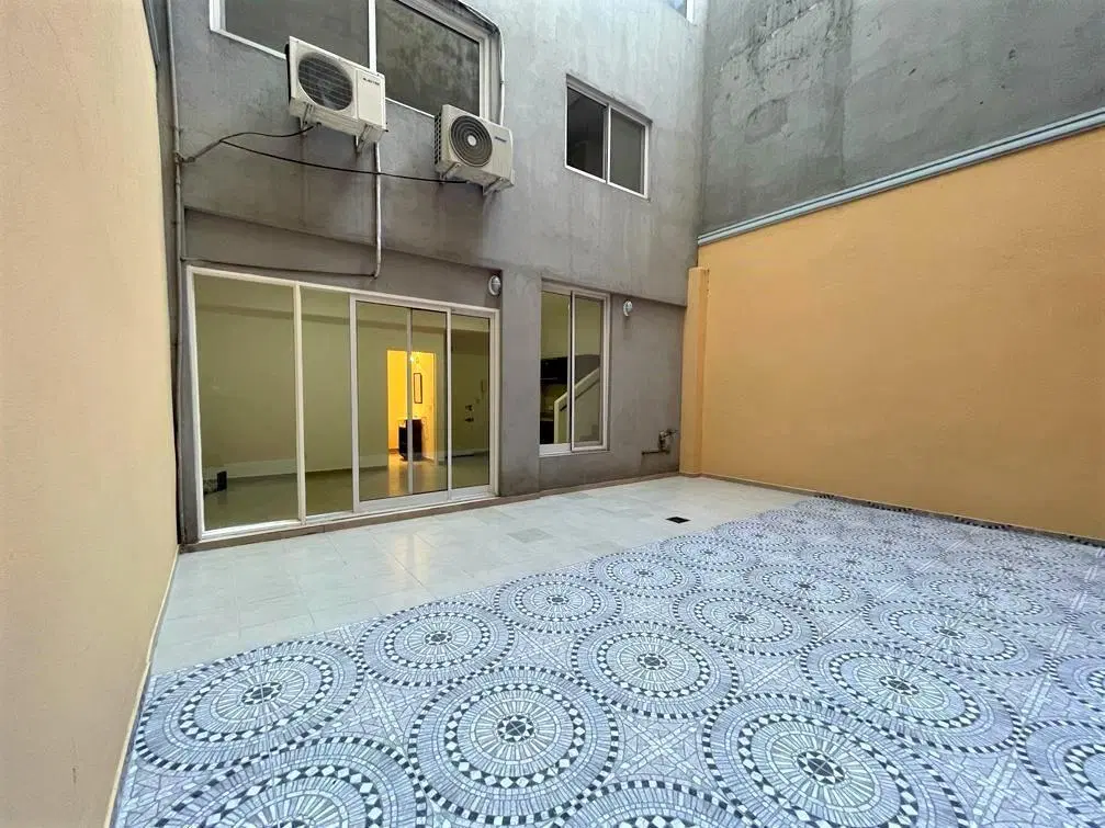 VENTA DEPARTAMENTO TIPO DUPLEX DE DOS AMBIENTES CON GRAN PATIO 3