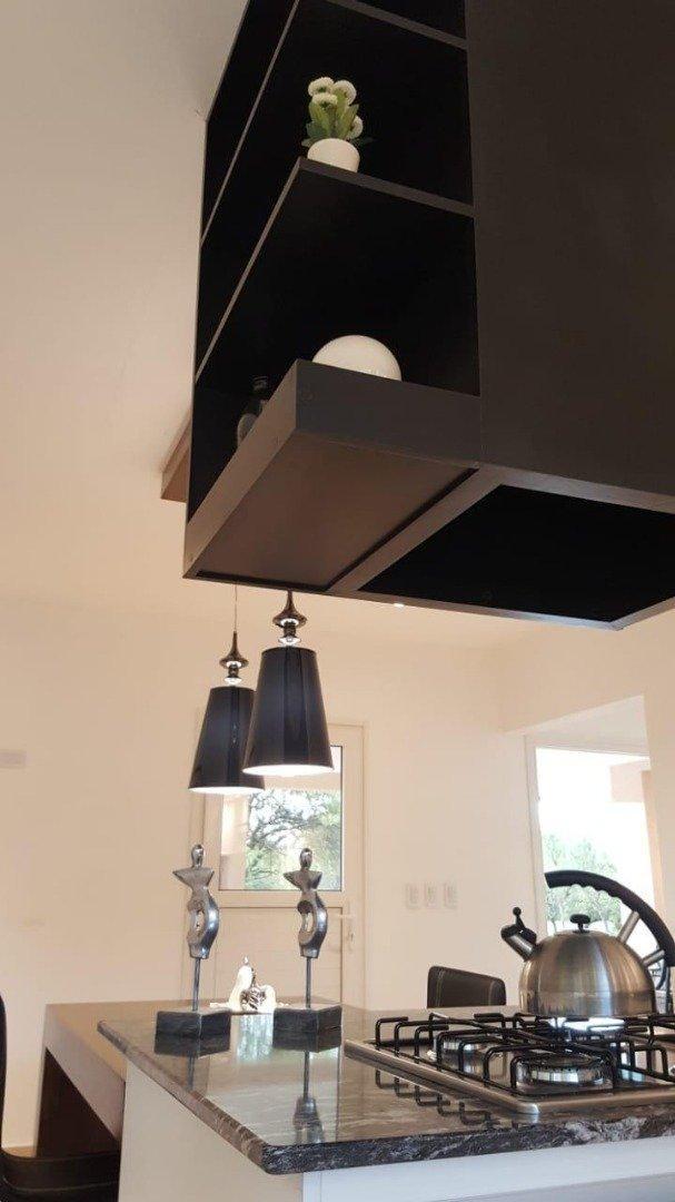Foto de VENTA HERMOSA PROPIEDAD A ESTRENAR B°PRIVADO CAUSANA, imagen 3