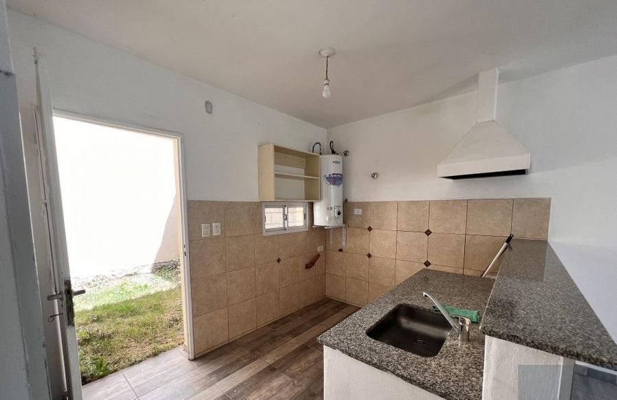 ¡Gran Oportunidad en Villa Carlos Paz! Última Unidad Dos Dorm Patio 4
