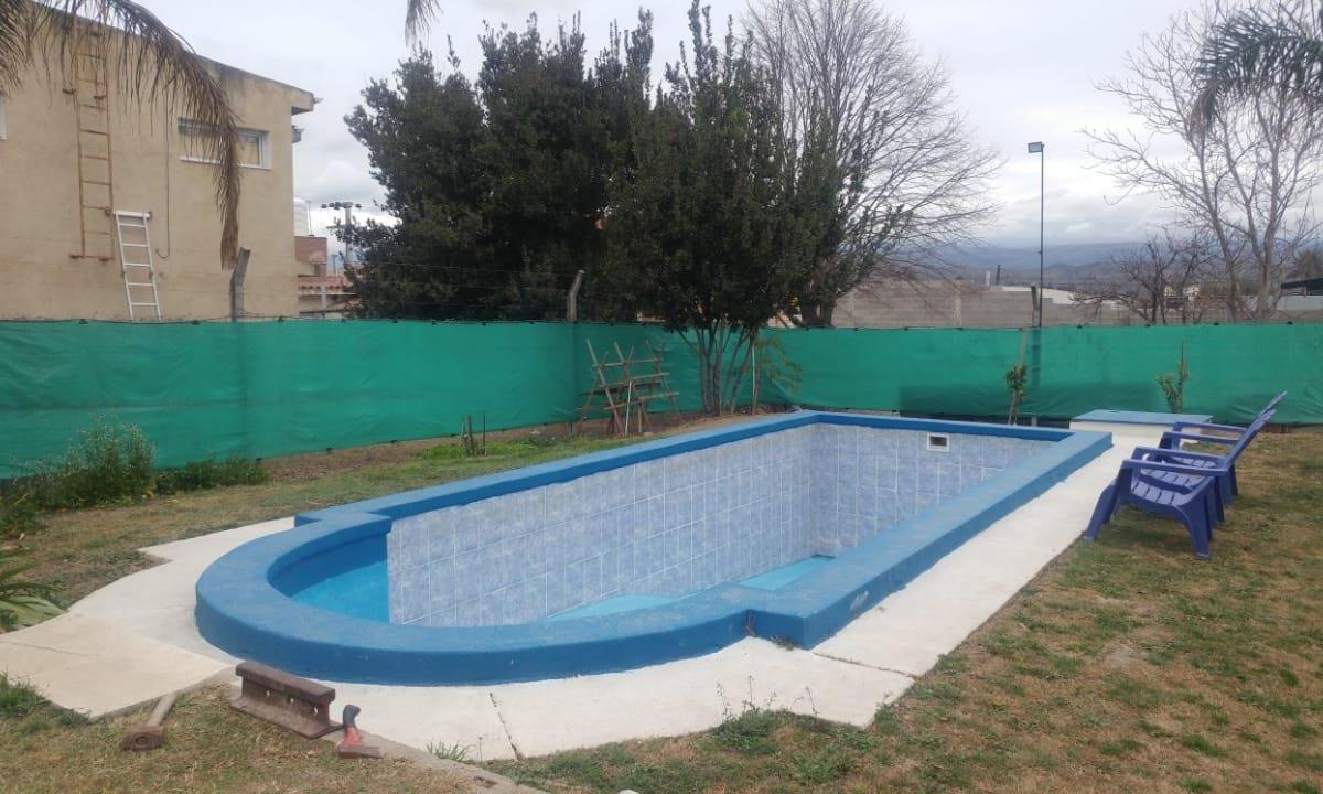 Vendo/permuto Casa Villa Carlos Paz - por Departamento en El Centro 2