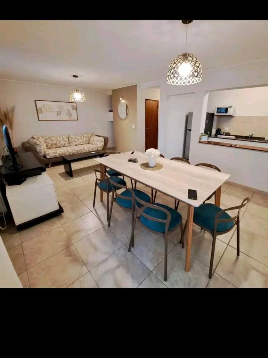 Duplex en Venta en Carlos Paz a 3 Cuadras del Lago! 2