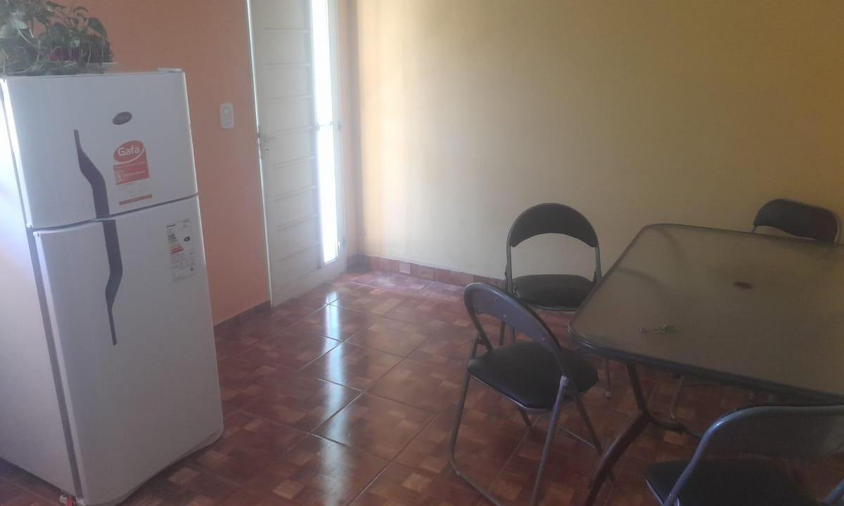 Casa + 2 Departamentos y Pileta - Parque Siquiman 5