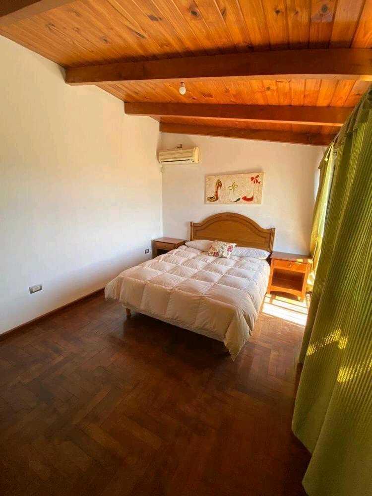 VENDE HERMOSA CASA EN VILLA CARLOS PAZ ‼️ exclusiva con vista lago