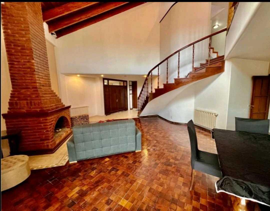 Gran Casa - 4 Dorm. (Uno en Suite) - Pileta - B. Santa Rita 5
