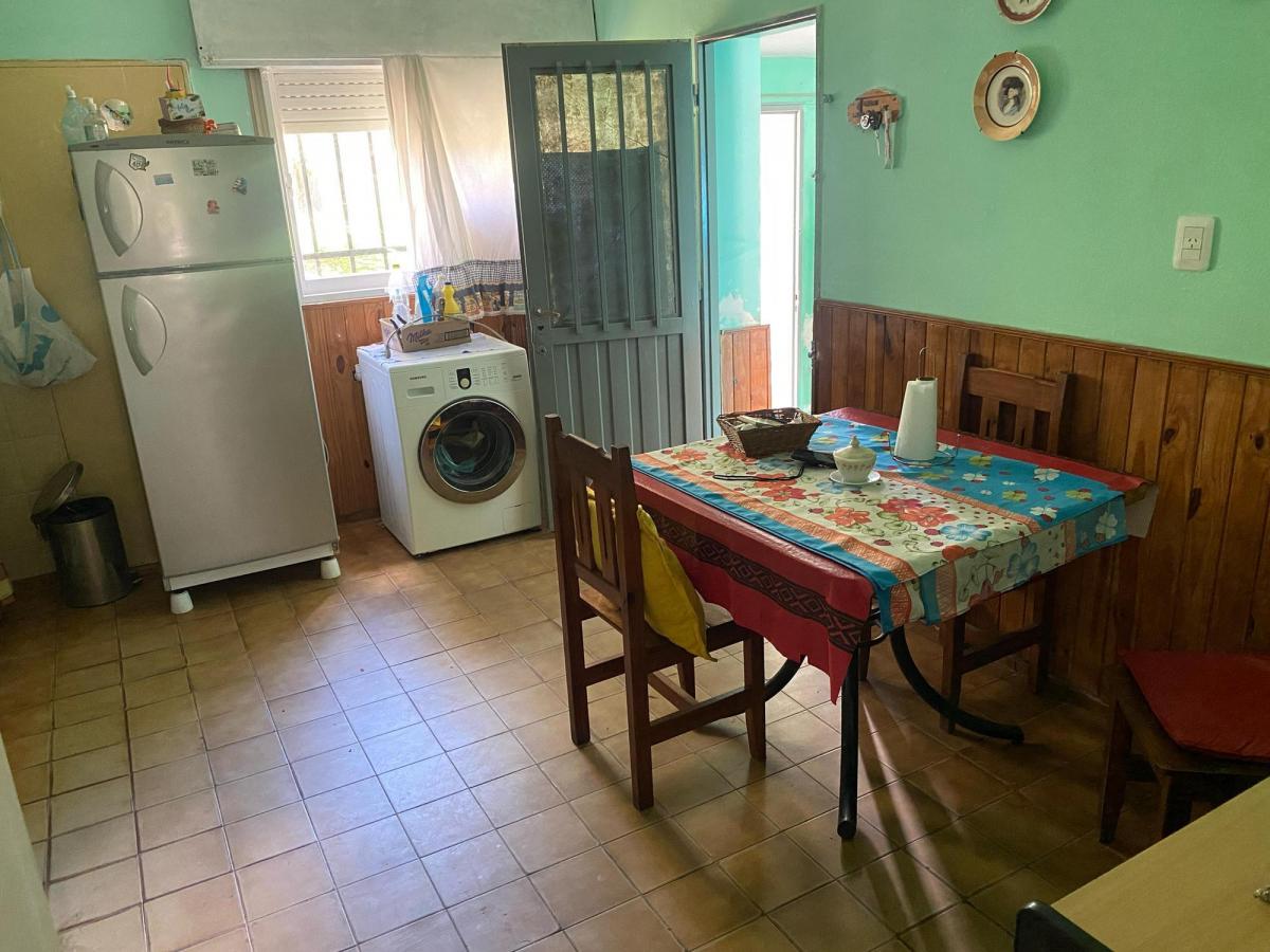Casa + Departamento a Terminar en Tanti 5