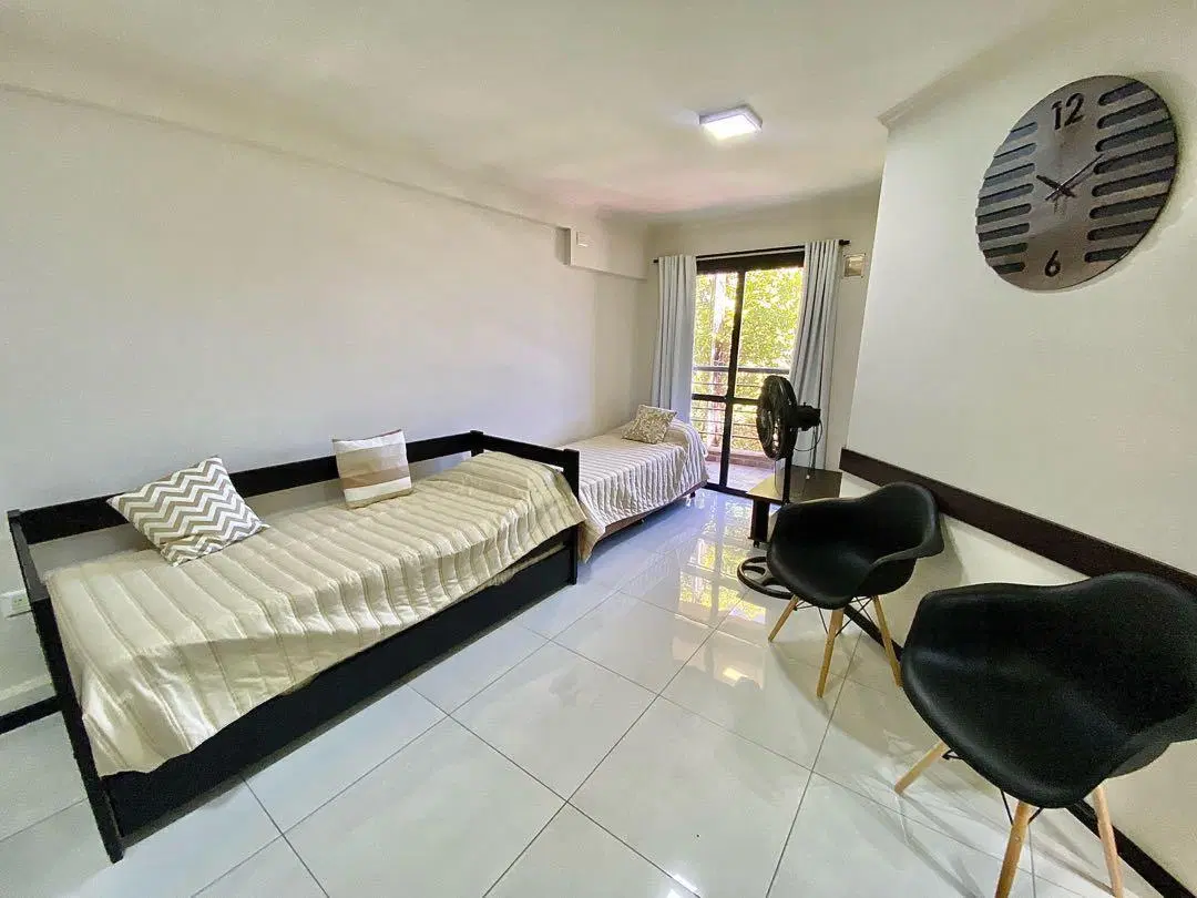 MIRALEJOS 14, DEPARTAMENTO 1 DORMITORIO, COCHERA Y PILETA. CENTRO 1