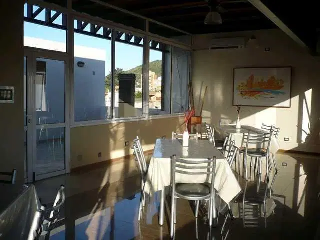 VENTA | DEPARTAMENTO 1 DORMITORIO + COCHERA | CENTRO CARLOS PAZ 3