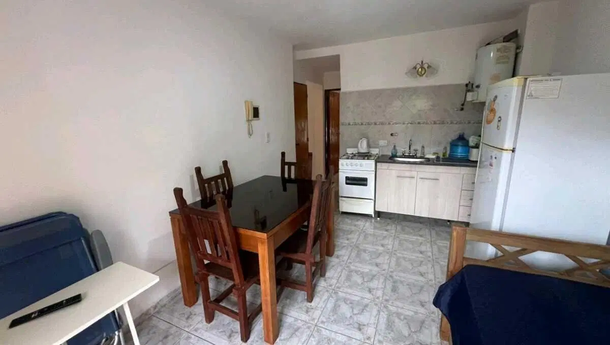 Departamento de 1 Dormitorio con Cochera en Excelente Ubicación 8