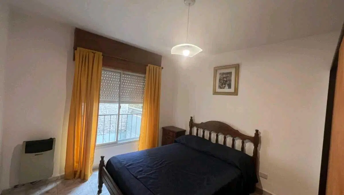 Departamento de 1 Dormitorio con Cochera en Excelente Ubicación 4
