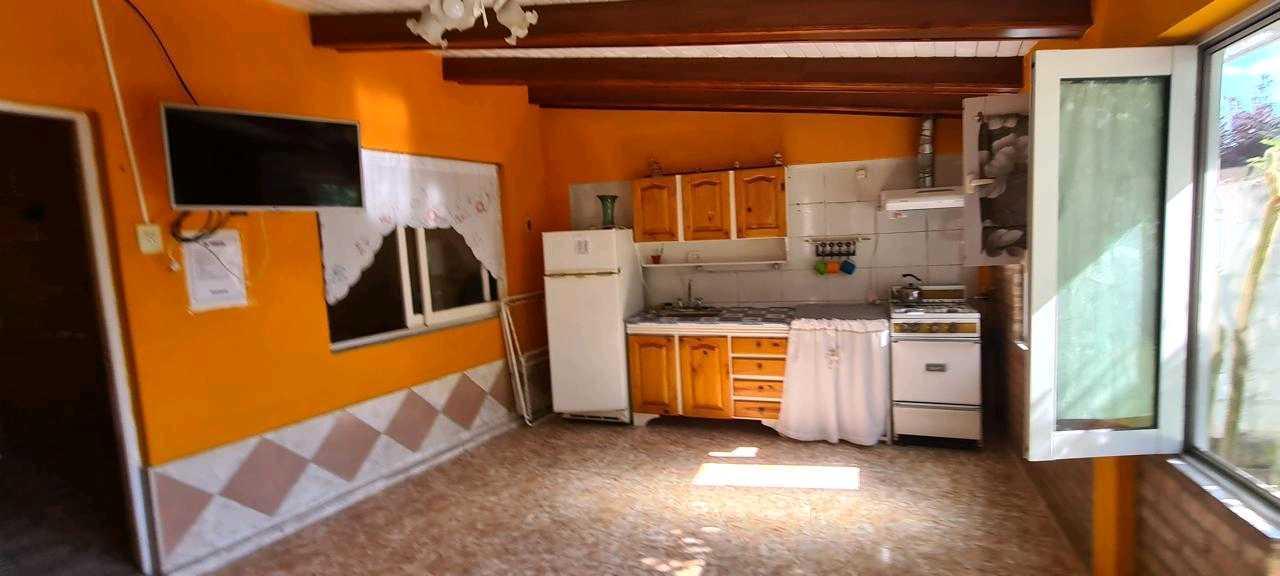 Foto de Buscás casa para vivir y que te genere ingresos?es tu oportunidad, imagen 4