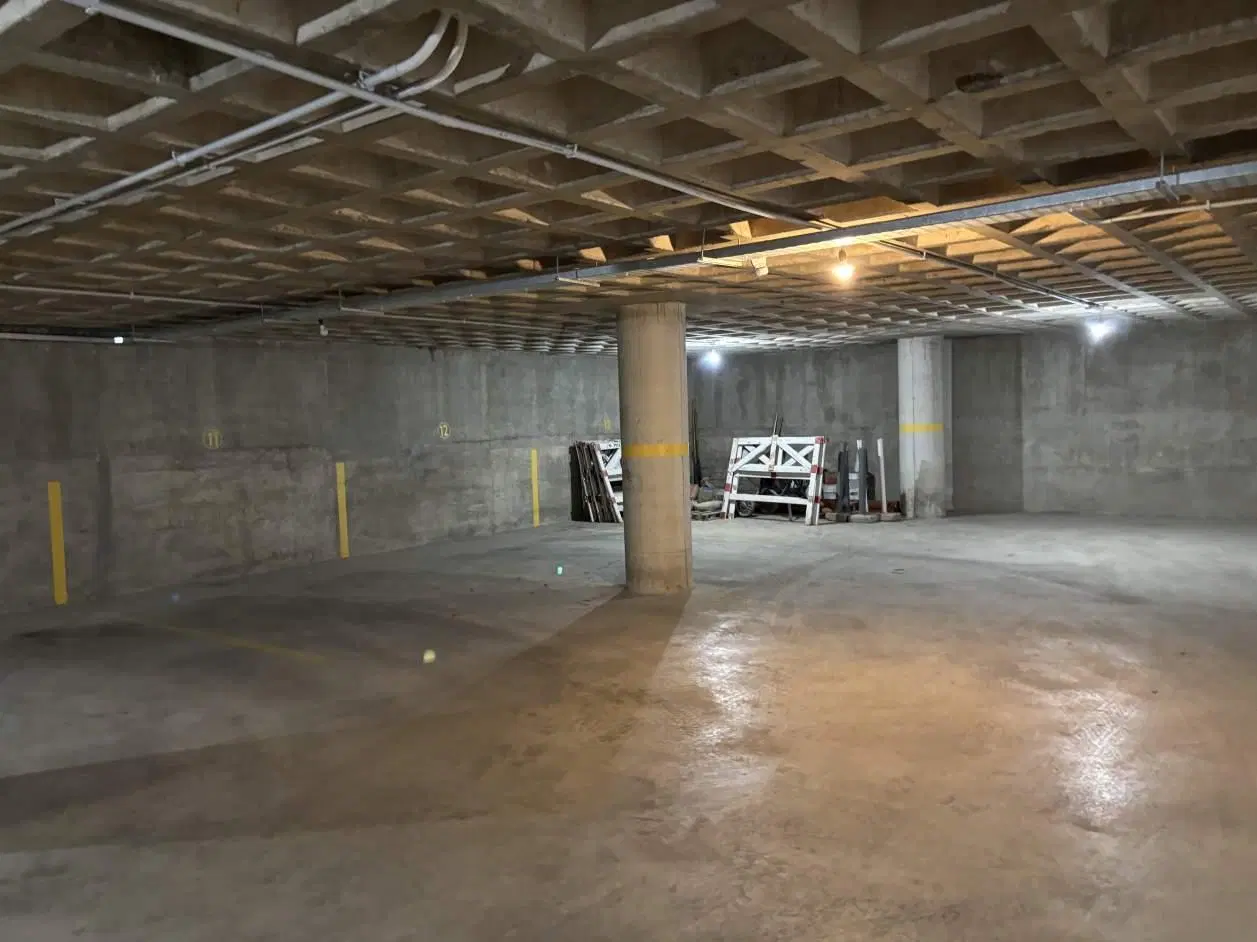 Vendo excelente departamento amplio como luminoso balcón 3