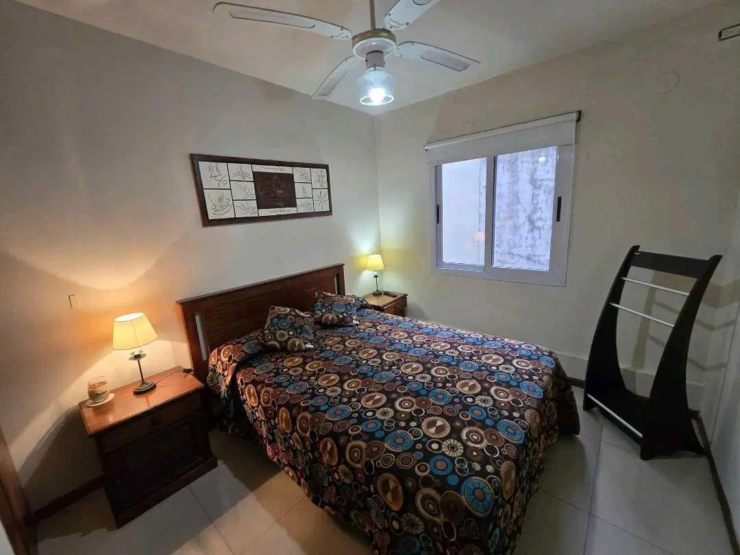VENTA – DEPARTAMENTO 1 DORMITORIO CON COCHERA
Edificio Miralejos 5 – V 3