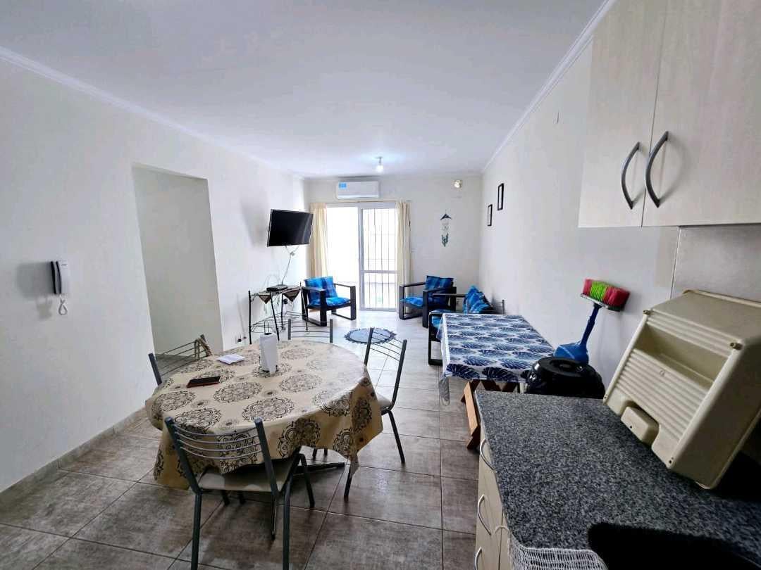 Foto de VENTA – Departamento en planta baja a 2 cuadras del centro patio coche, imagen 2
