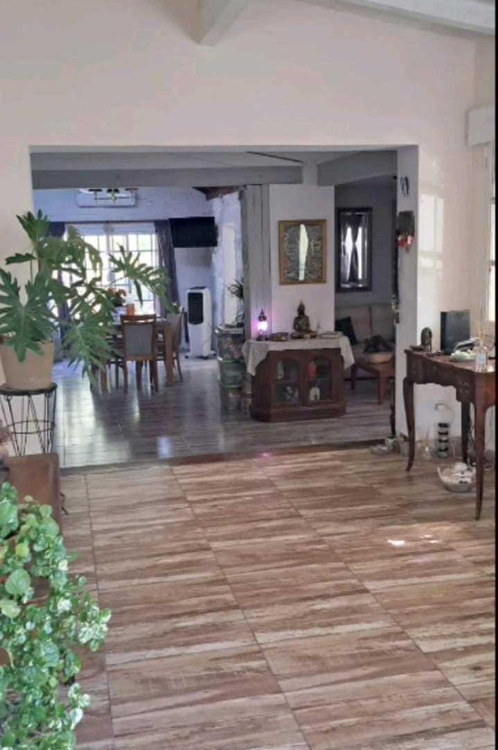 Foto de 🏡 IMPORTANTE PROPIEDAD EN VENTA – COSTA AZULCasa mas dpto.gran, imagen 4
