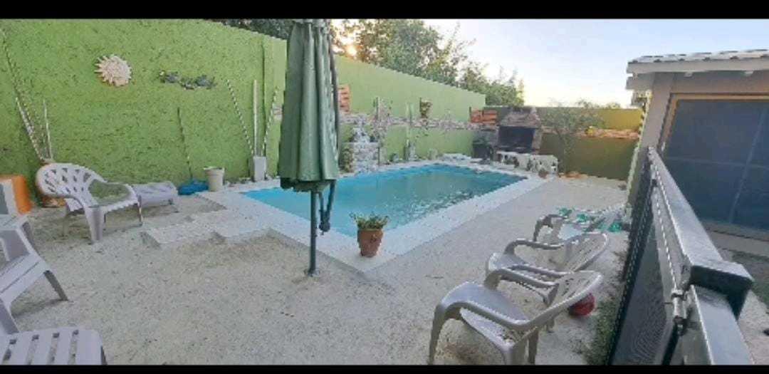 Foto de 🏡 IMPORTANTE PROPIEDAD EN VENTA – COSTA AZULCasa mas dpto.gran, imagen 1
