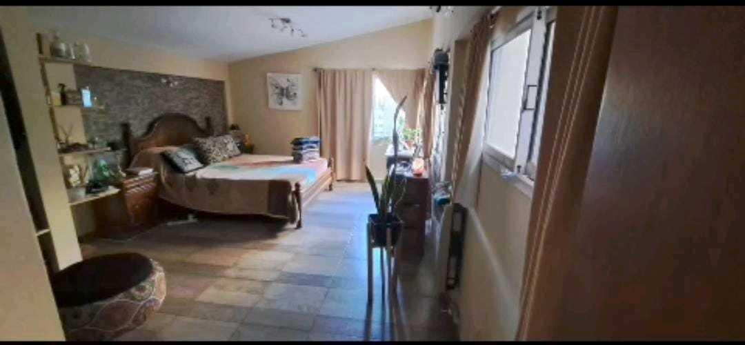 Foto de 🏡 IMPORTANTE PROPIEDAD EN VENTA – COSTA AZULCasa mas dpto.gran, imagen 5