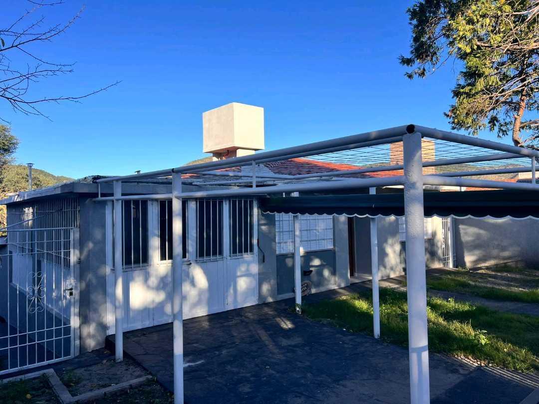 Foto de CASA EN VENTA – ZONA SOLARES DE LAS ENSENADASExcelente ubicación, imagen 2