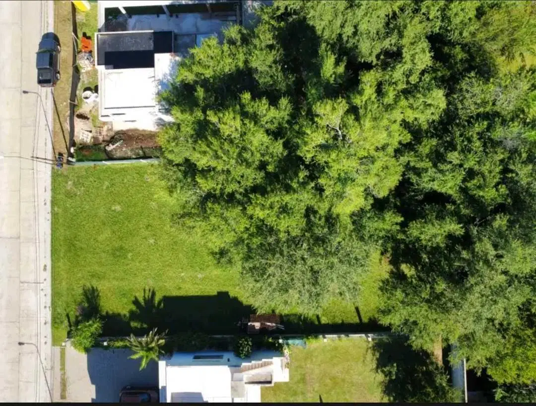 VENTA: Lote en barrio cerrado El Dorado 2, 702 m², con escritura, pavi 2