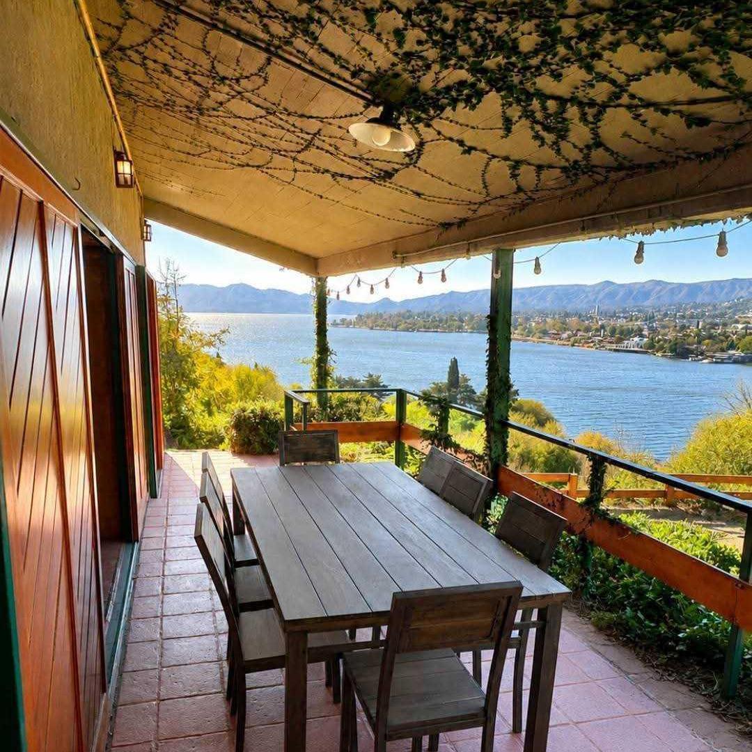 Foto de VENTA CASA CON VISTA PANORÁMICA AL LAGO SAN ROQUE Villa Suiza, imagen 2