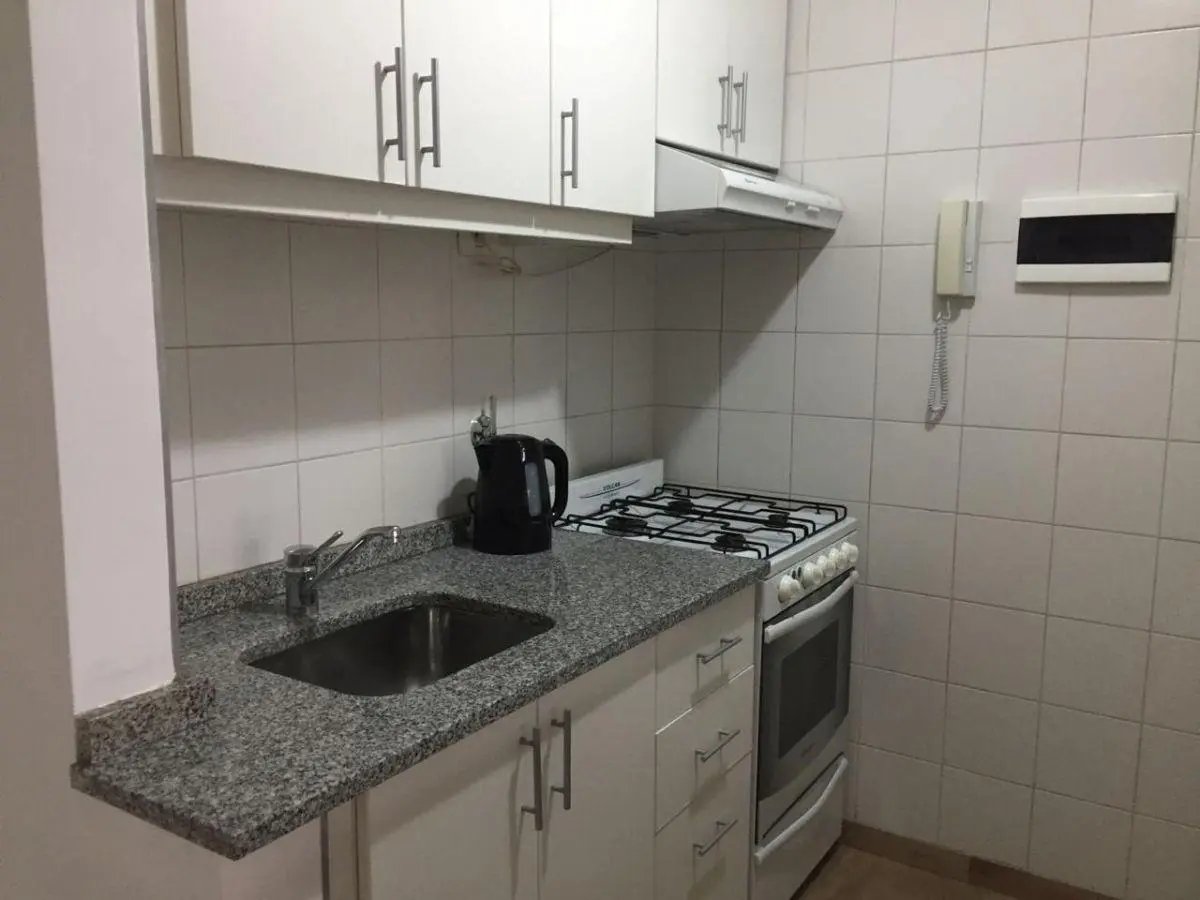 Departamento 3 ambientes en alquiler piso 15 vista abierta con cocheta cochera 5