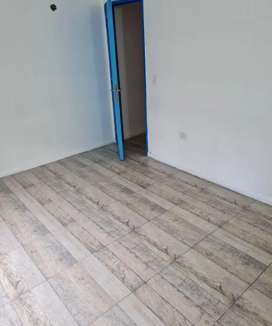 Departamento en alquiler luminoso con balcon 4