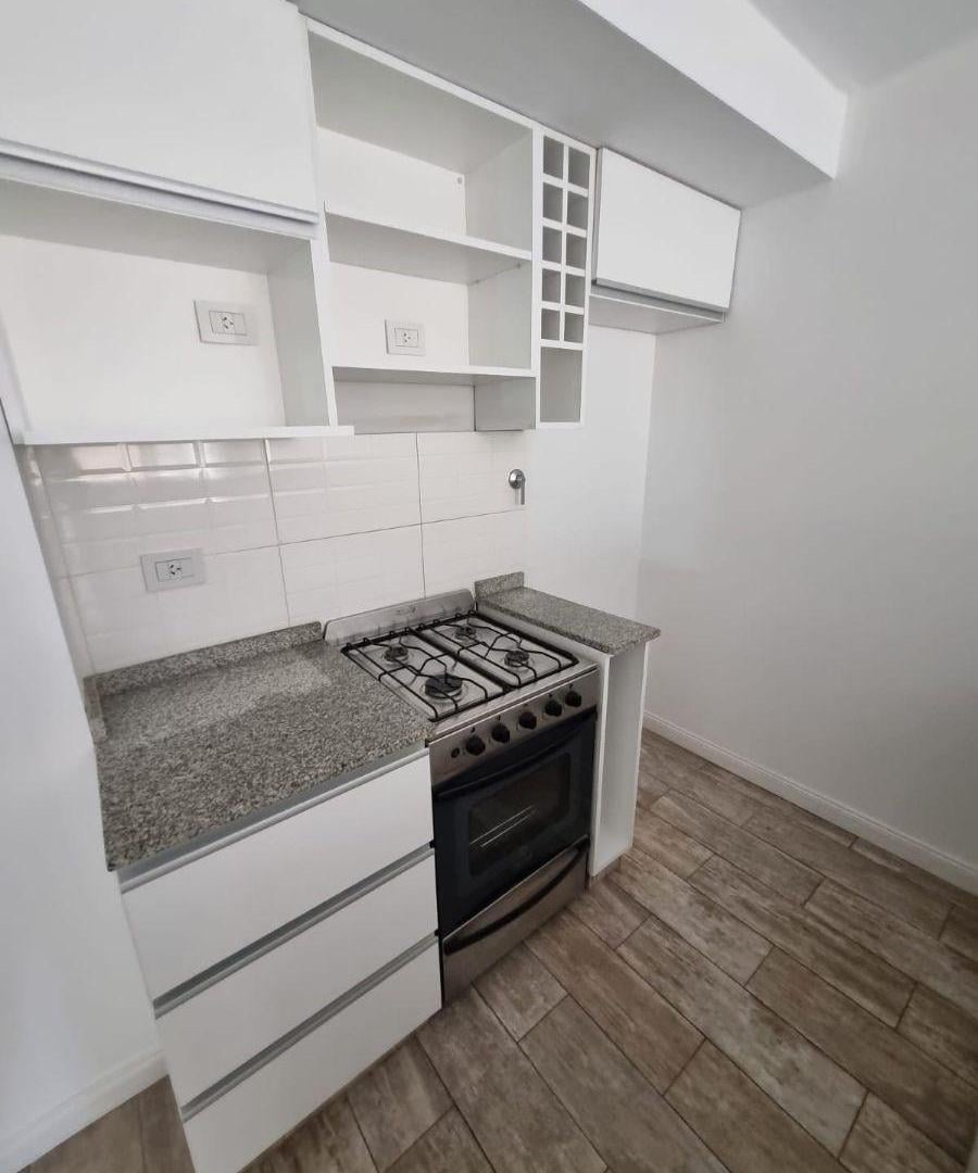 Foto de Alquiler departamento 2 ambientes con balcón, imagen 4