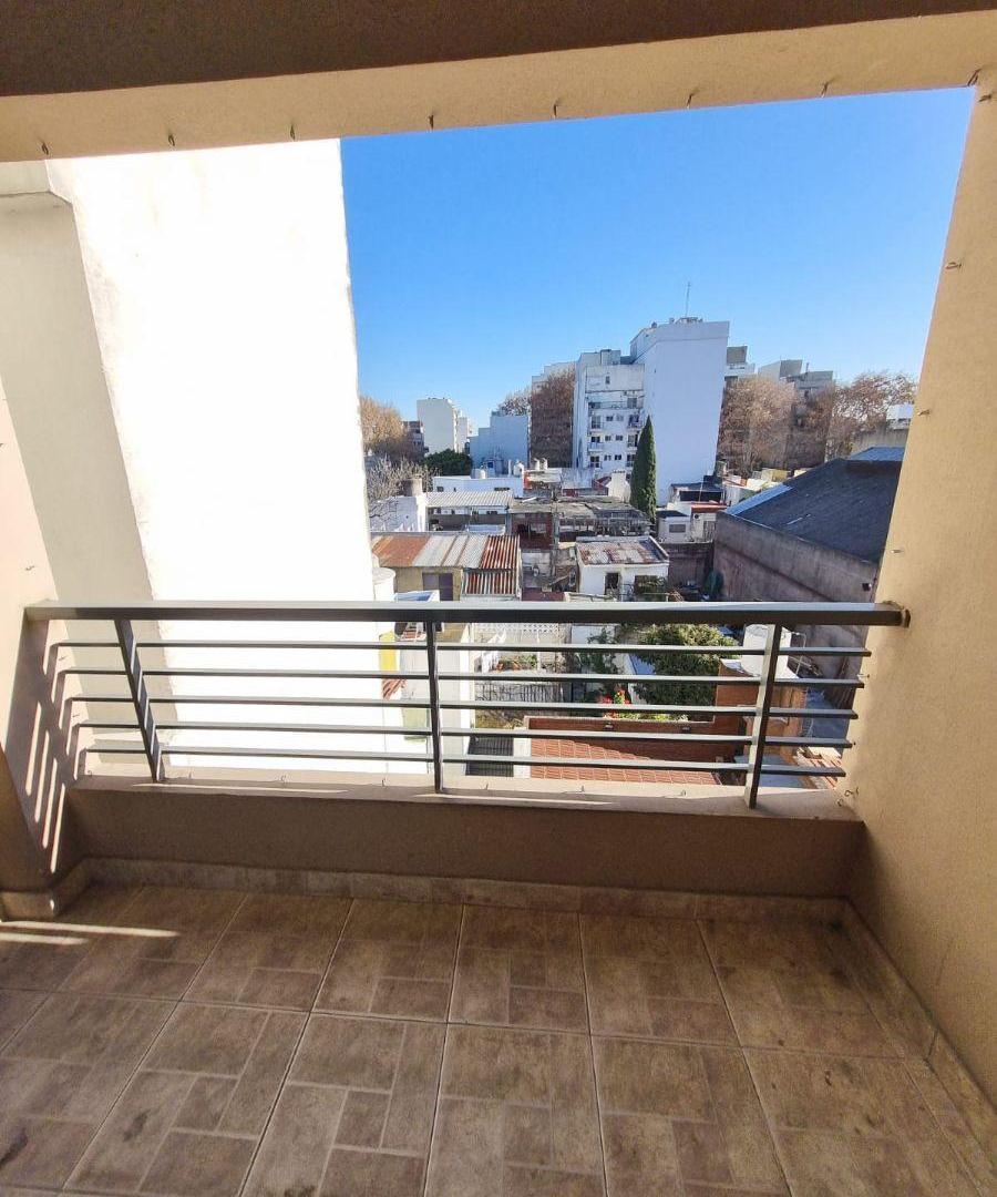 Foto de Alquiler departamento 2 ambientes con balcón, imagen 2