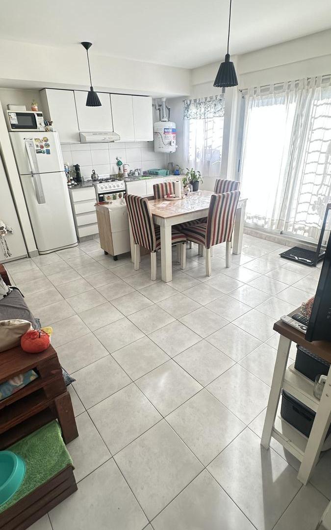 Foto de Departamento con balcon en Villa Pueyrredon, imagen 4